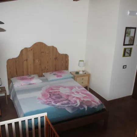 Farm stay Agriturismo Le Terre Di Zoe' *